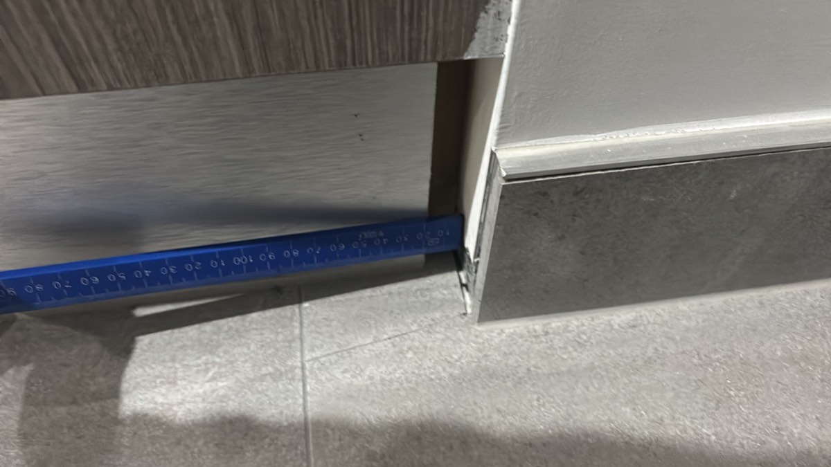 Excessive gaps in the finished work, Craigieburn