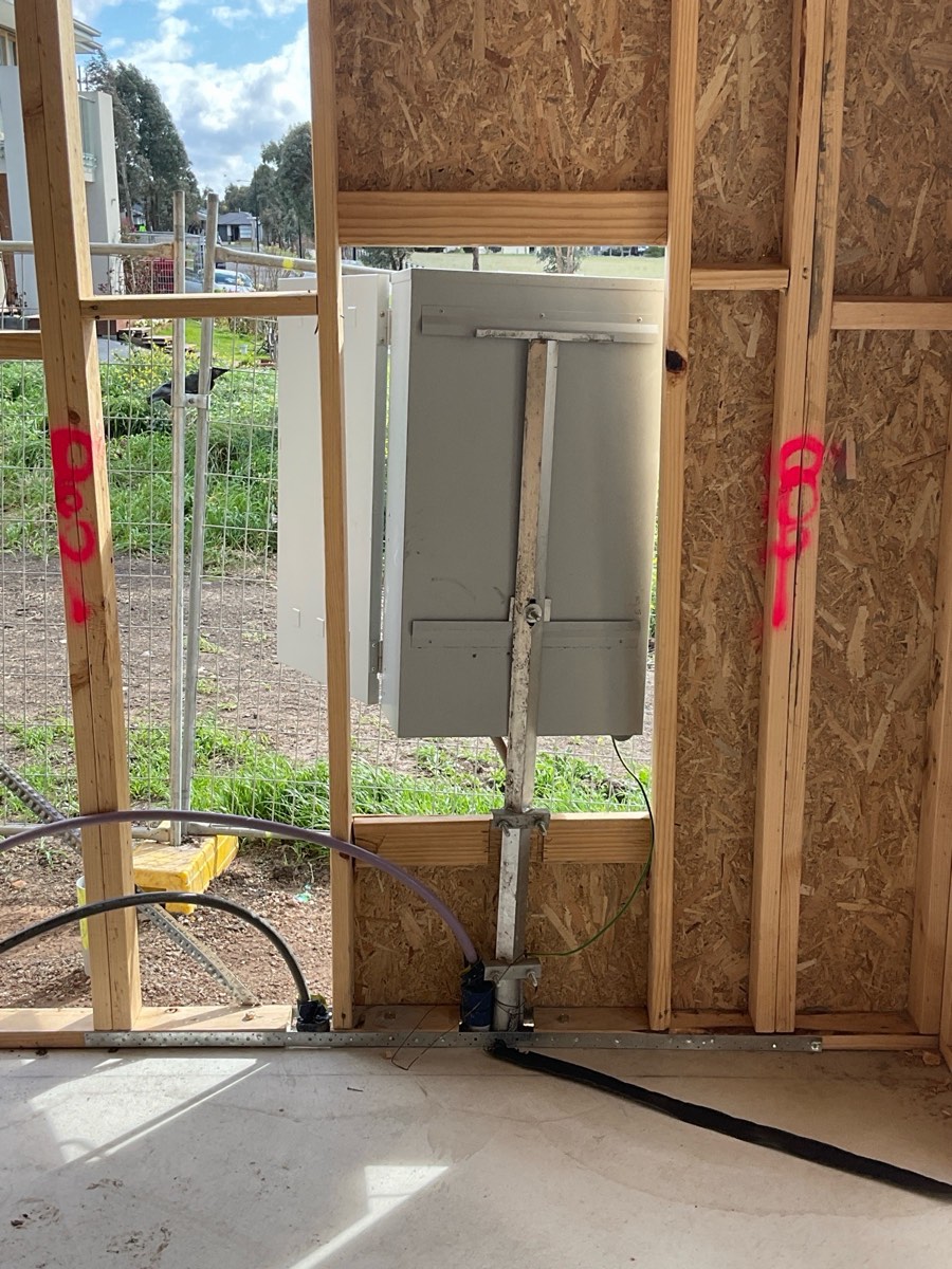 Meter box installed out of plumb, Craigieburn